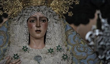 La Esperanza Macarena vuelve a ser retirada del culto para su restauración