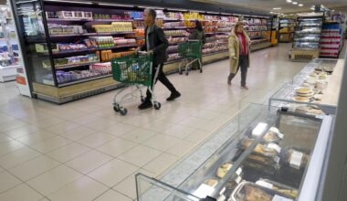 Mercadona abre este domingo 17 de agosto sus supermercados con horario especial de verano
