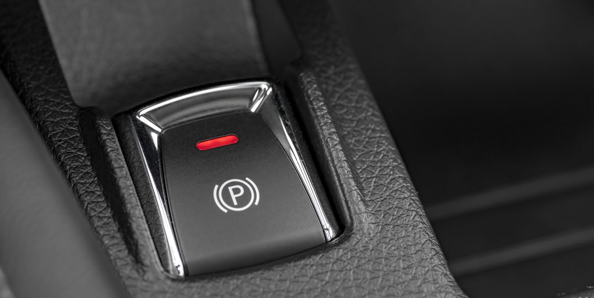 ¿Qué pasa si activas el freno de mano eléctrico en marcha?