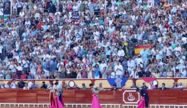 empate a dos orejas en sus primeros toros