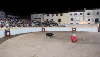 Tradición y futuro, en el 170 aniversario de la plaza de toros de Pastrana