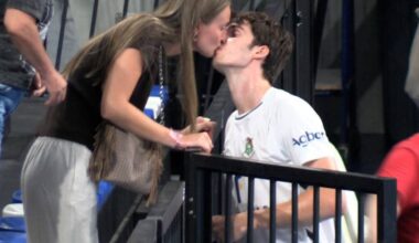 Pablo Urdangarín, su tierno beso de campeón con Johanna Zott en su primer triunfo de la temporada