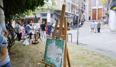 Torrelavega se llena de pinceles