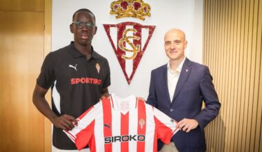 Oficial: Amadou firma su nuevo contrato profesional con el Sporting, con opción a ampliarlo 3 años extra - La Voz de Asturias
