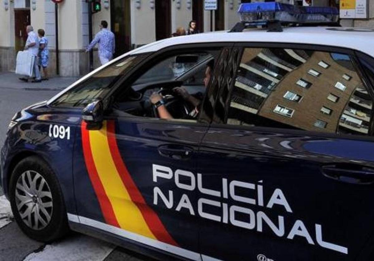 Hallan el cadáver de un indigente en una calle del Centro de Málaga
