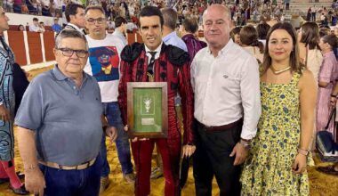 Emilio de Justo, distinguido como triunfador de la corrida de toros goyesca de Antequera