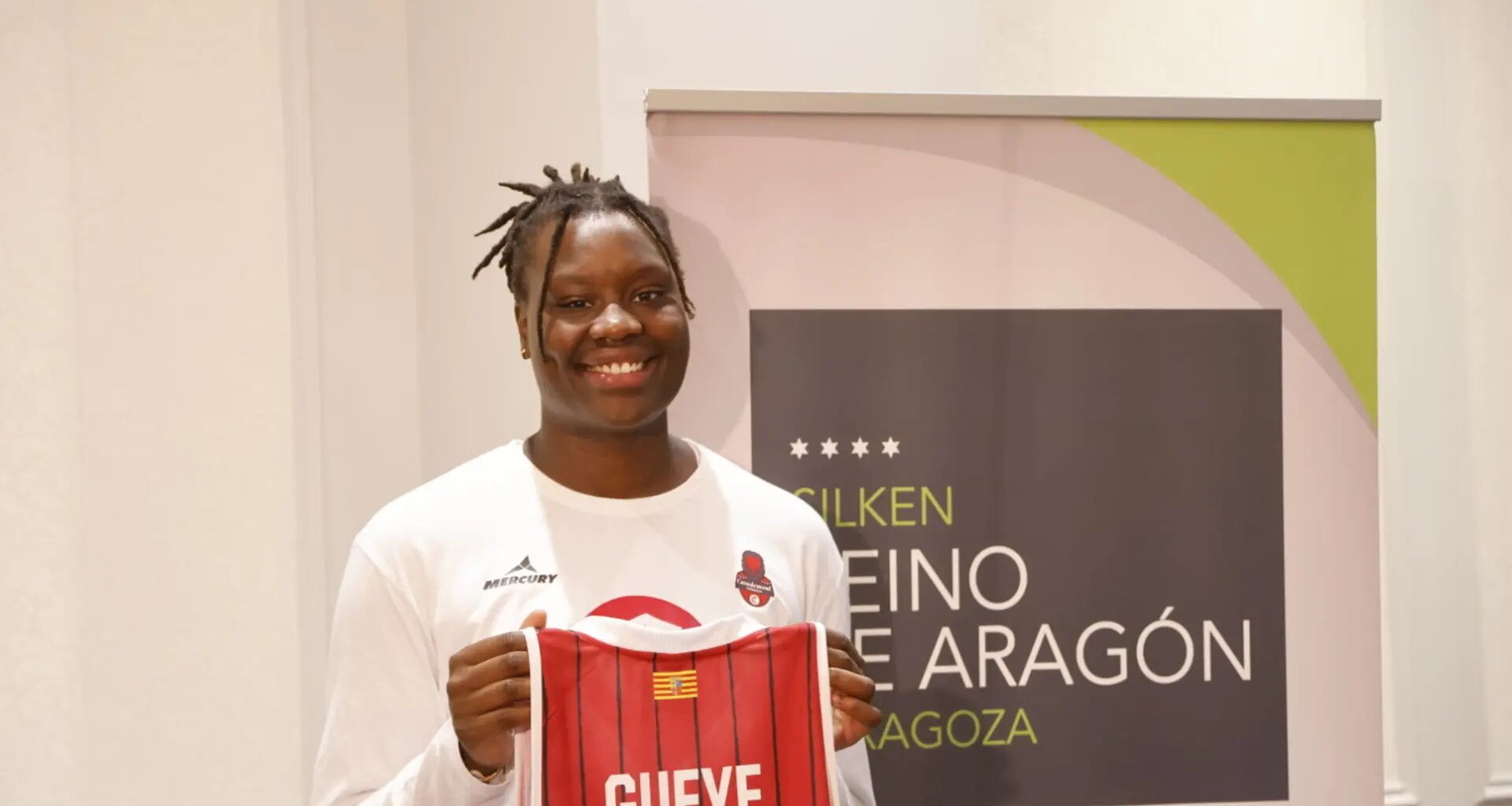 Aminata Gueye, pívot del Casademont Zaragoza: "Somos un equipo ambicioso"