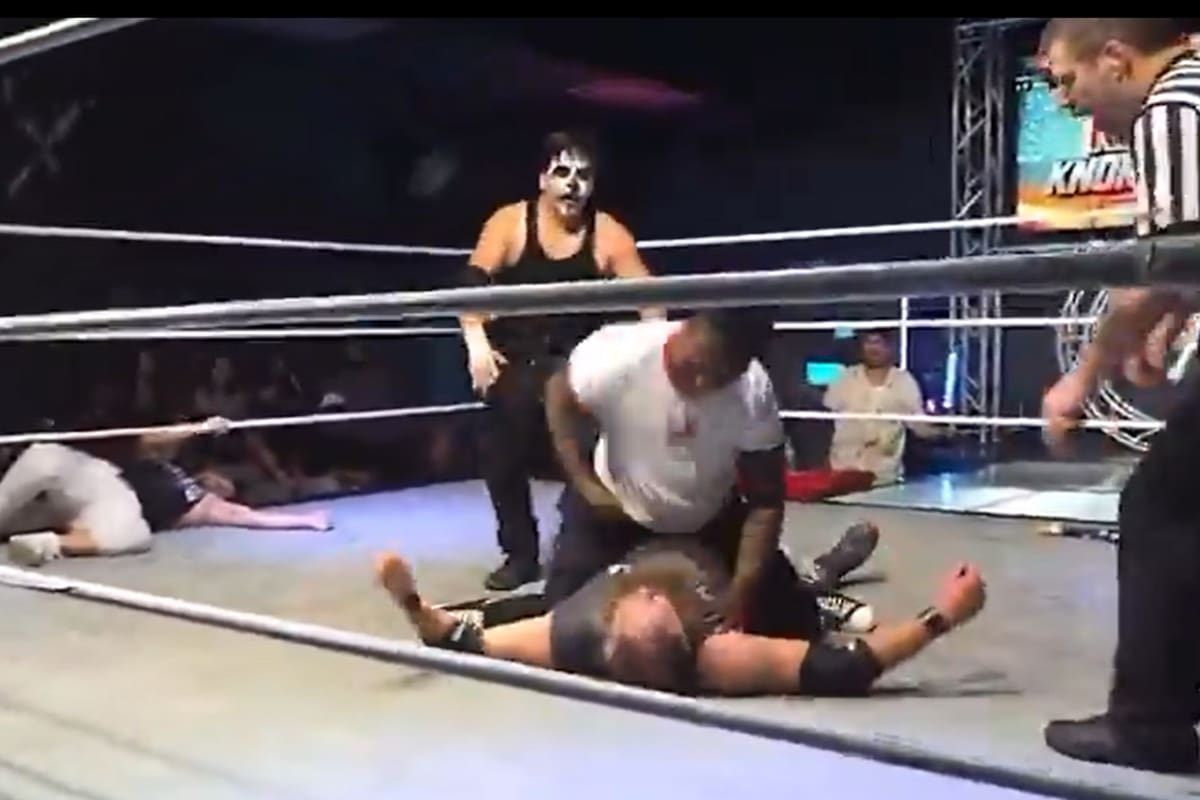 El hijo de una leyenda de UFC atacó brutalmente a un peleador de lucha libre