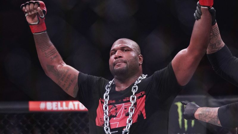 Rampage Jackson, excampeón de UFC, está "muy molesto" después de que su hijo aparentemente golpeara a un luchador inmóvil
