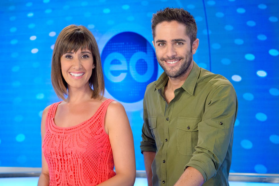 sandra daviu y roberto leal en espejo publico