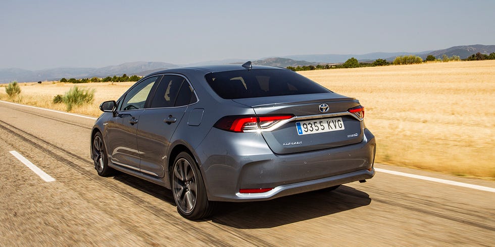 toyota corolla hybrid sedan