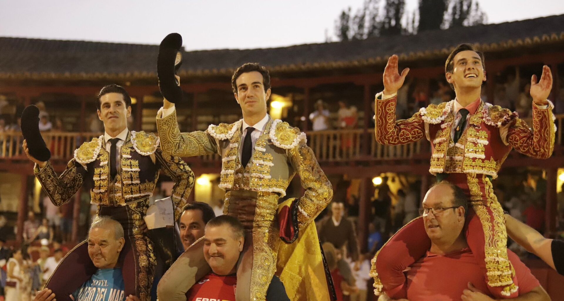 Corrida de Vellosino en la Plaza de Toros de Toro: Tomás Rufo y Talavante Triunfan
