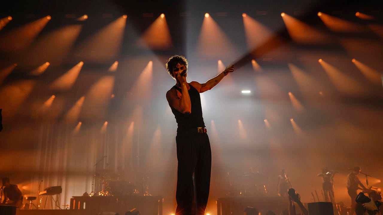 Shawn Mendes brilla en su paso por Madrid con viejos y nuevos éxitos