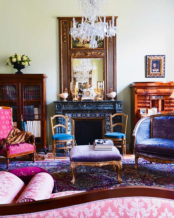 salón con chimenea louis philippe