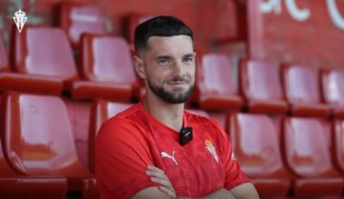 Smith explica por qué eligió la oferta del Sporting y se analiza: «Tengo hambre, me gusta correr y dar pases interesantes» - La Voz de Asturias