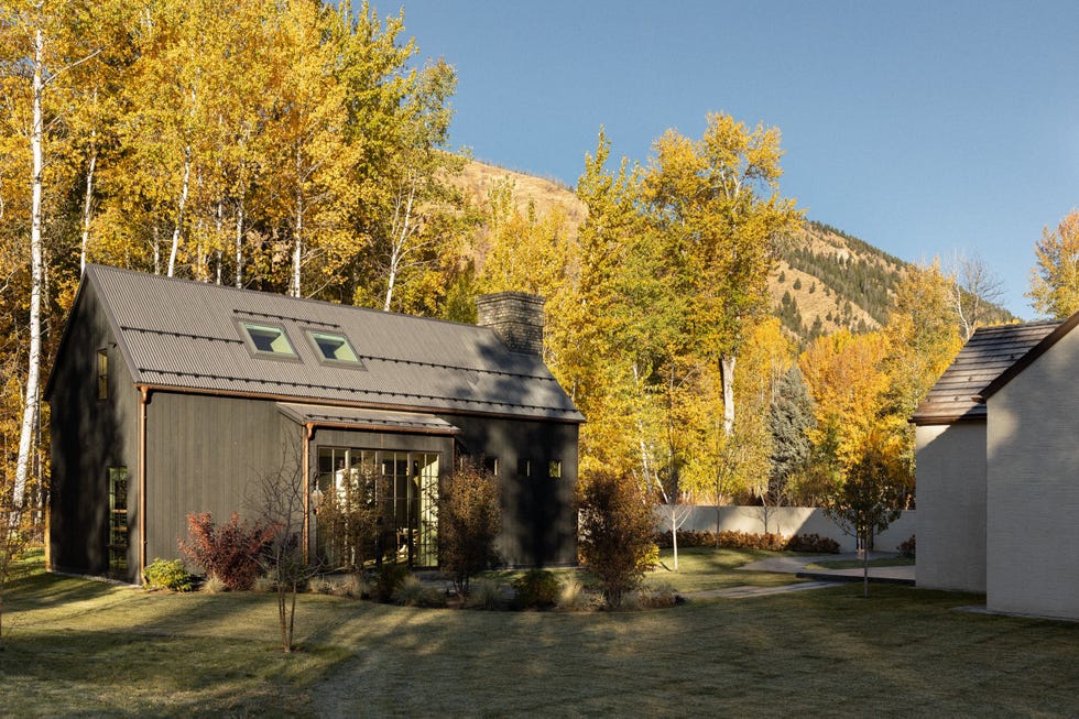 casa de campo con estilo country de sierra fox