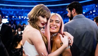 Taylor Swift y su nuevo disco desatan el enfado y las sospechas entre las fans de Karol G: 'Copiada monumental'