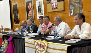 Ciudad Real inaugura las tertulias taurinas con la presentación del libro ‘Churumbelerías taurinas’