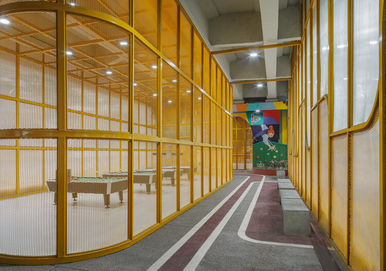 Renovación Under Space / AANGAN Architects - Imagen 12 de 22