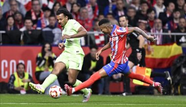 El Barcelona extiende el contrato de Jules Koundé hasta 2030