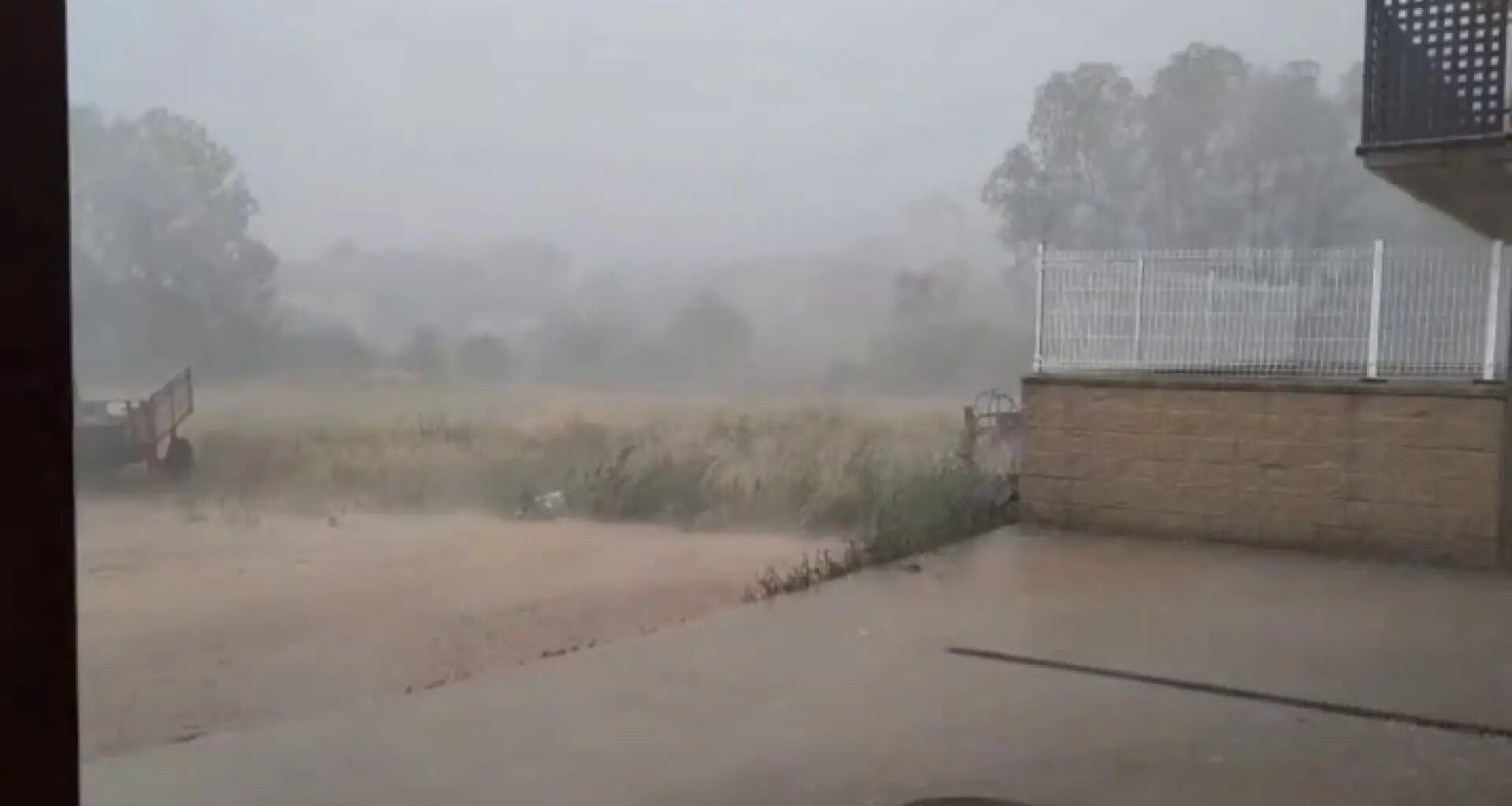 "Granizos como pelotas de tenis"