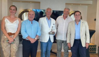 Murteira Grave recoge el trofeo Juan Breva a la mejor ganadería de 2024
