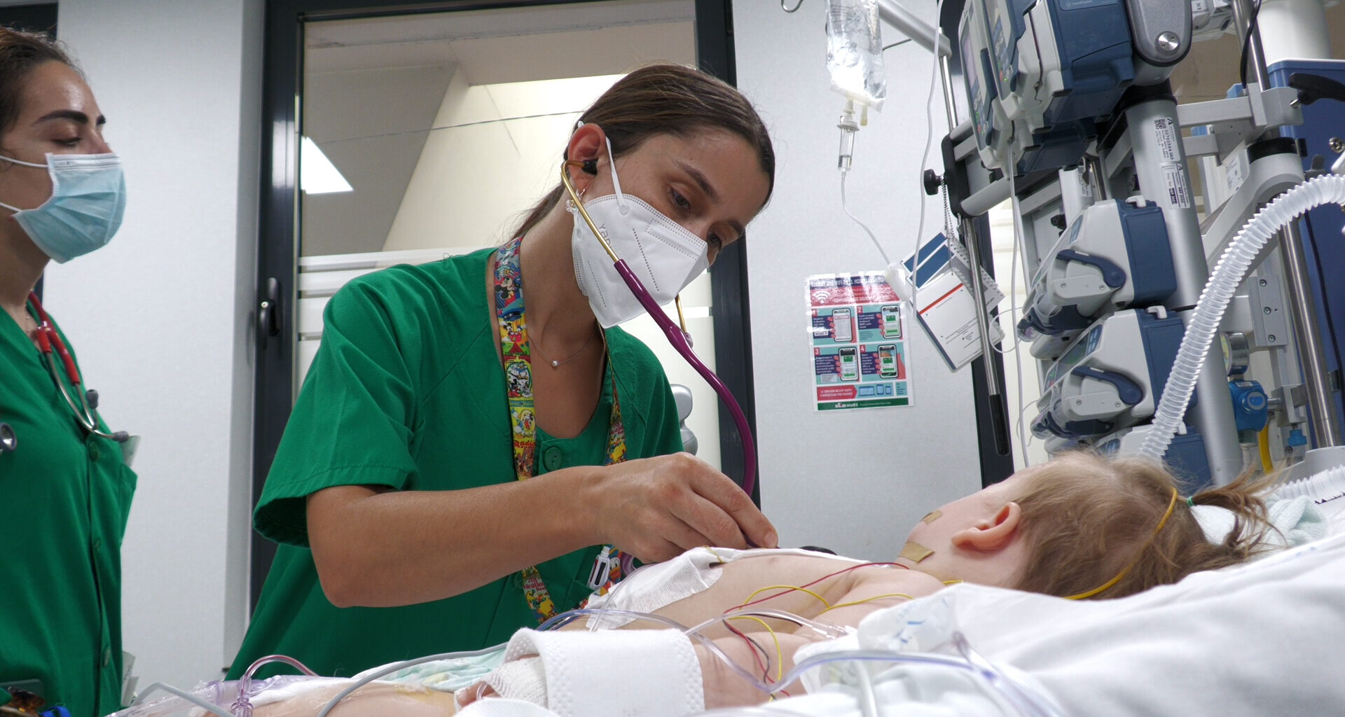 La enfermera, eje central en el control "no farmacológico" del dolor