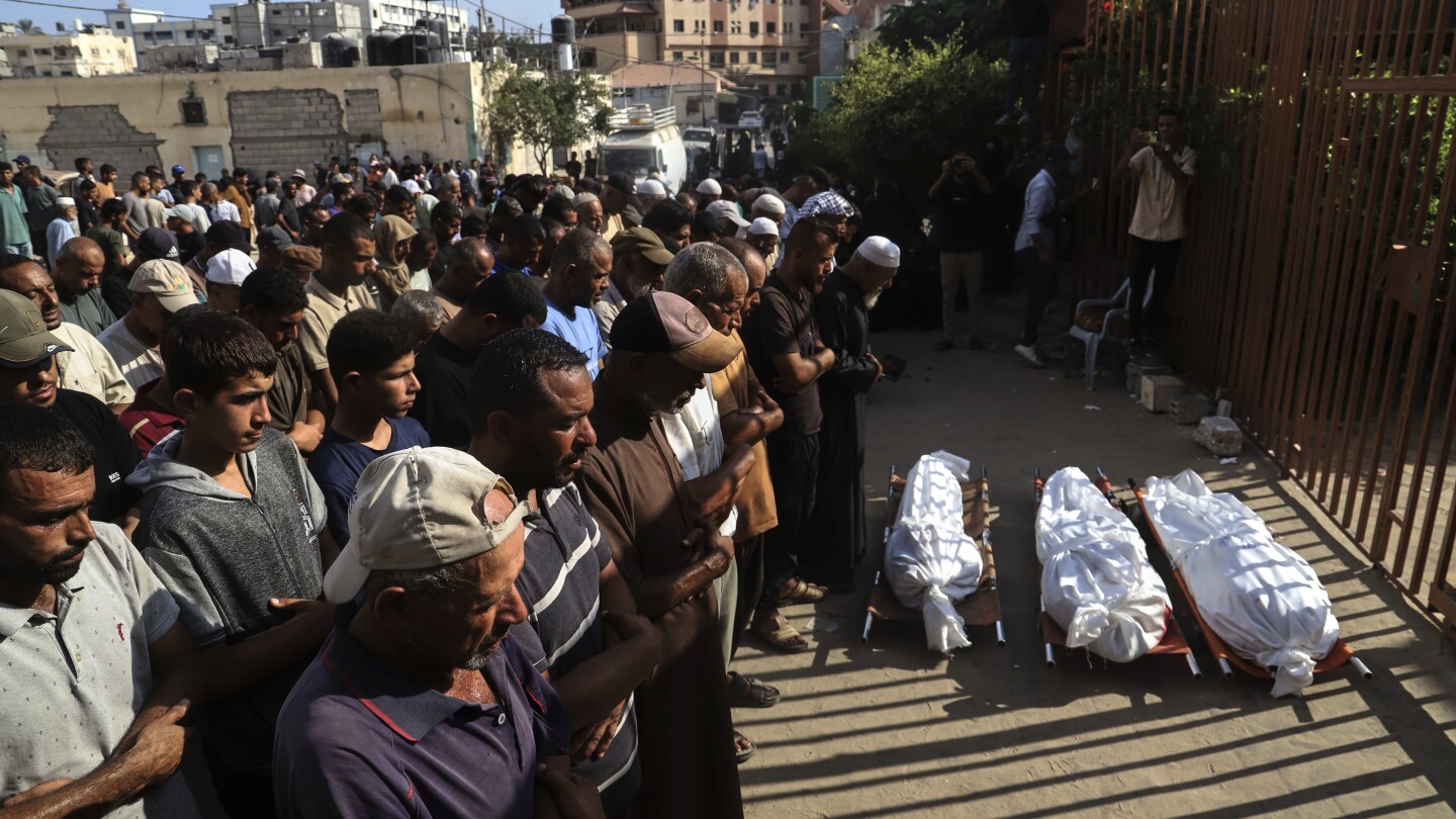 Nuevos ataques israelíes en Gaza dejan 25 muertos mientras sube la presión tras anuncio de hambruna