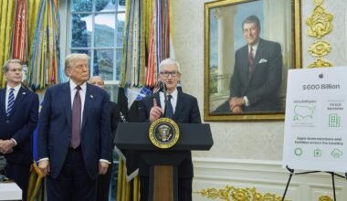 Trump anuncia que Apple invertirá otros $100.000 millones en manufactura en EEUU