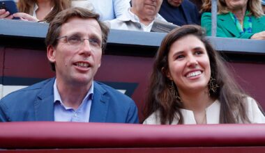 Almeida y Teresa Urquijo confirman su amor por Andalucía en su primer verano como padres