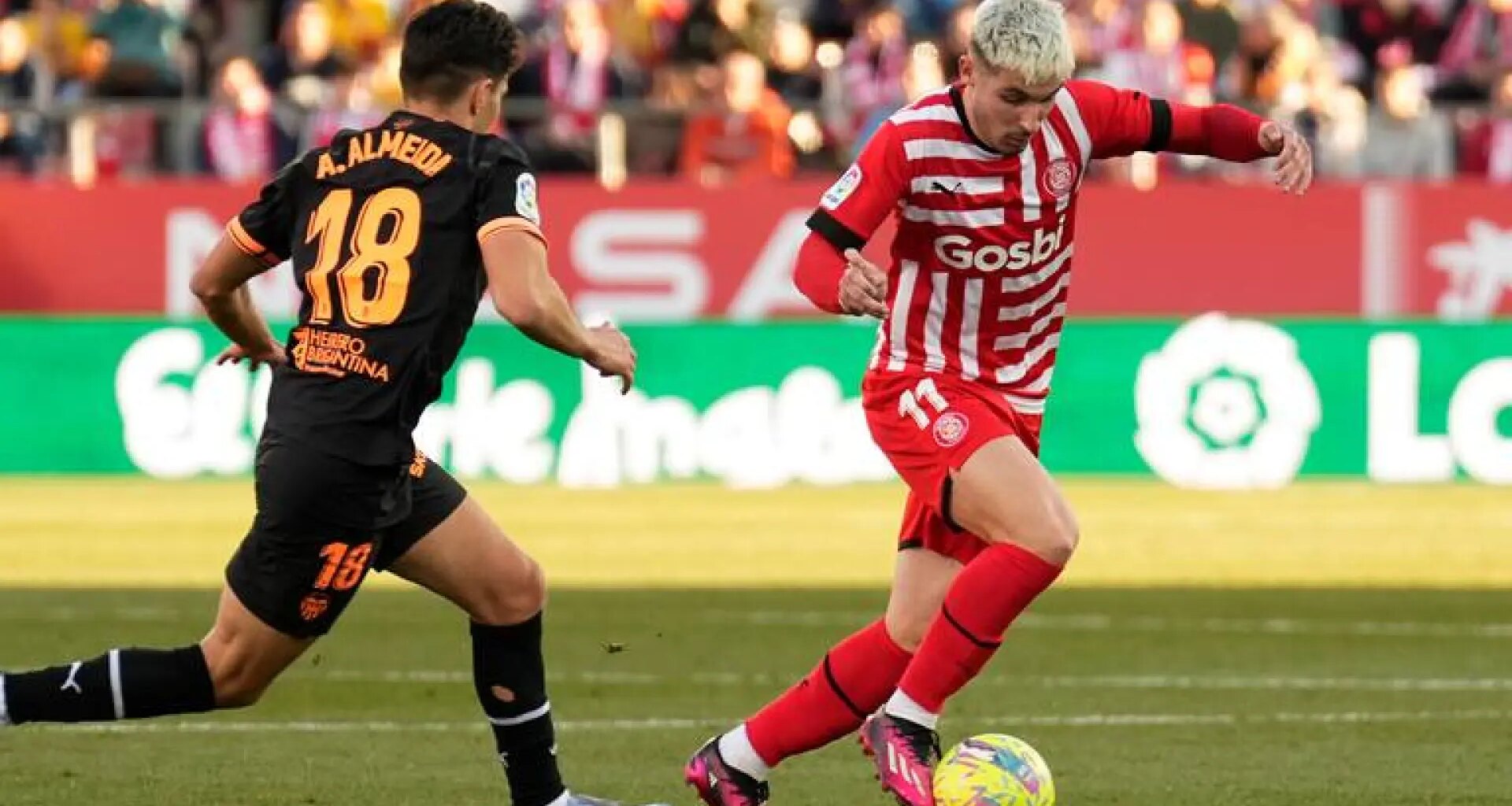 El Real Zaragoza negocia el fichaje del extremo Valery Fernández