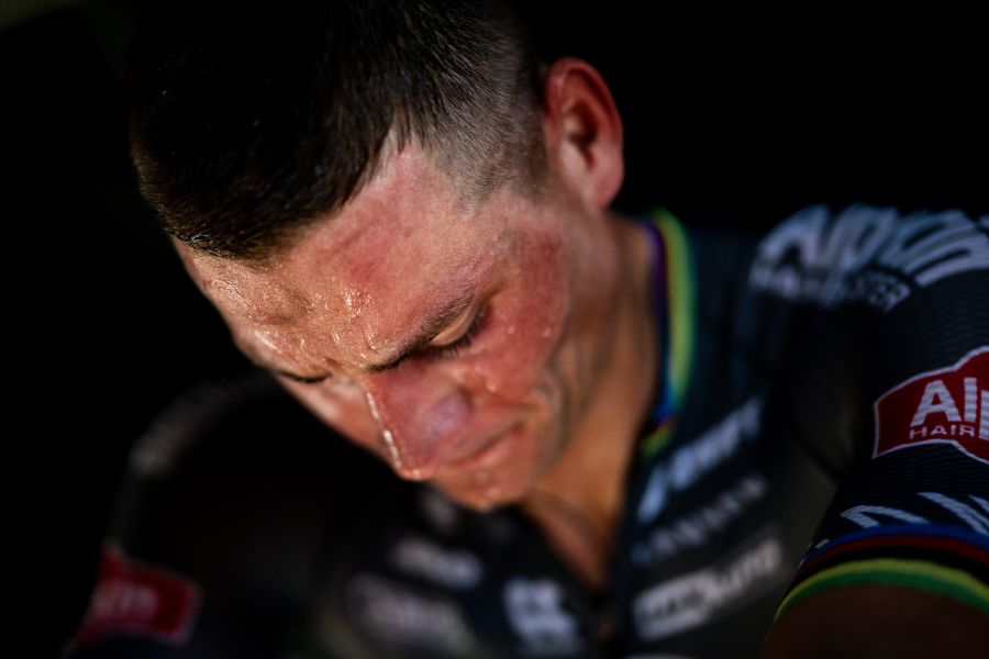 La renuncia de Van der Poel al mundial se une a la de estrellas