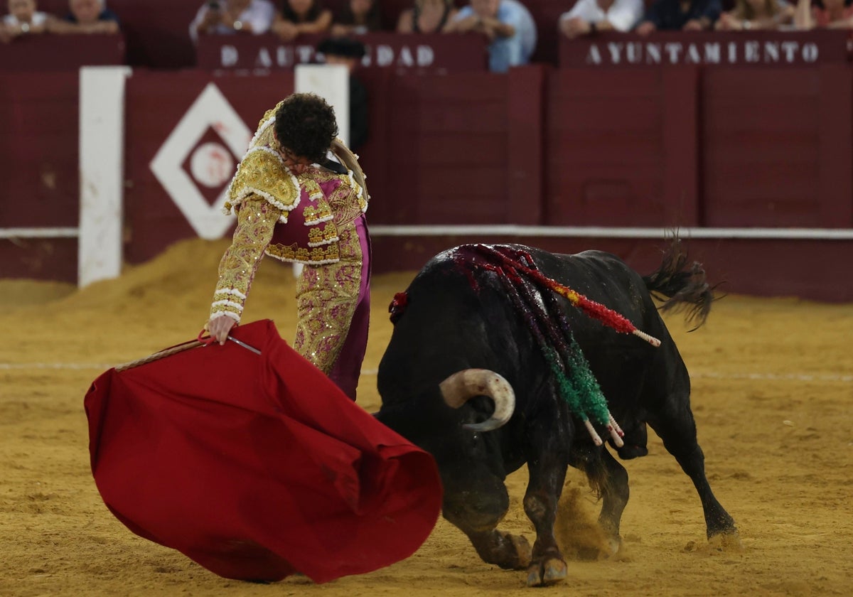 El fallo con la espada priva a la terna de un gran triunfo