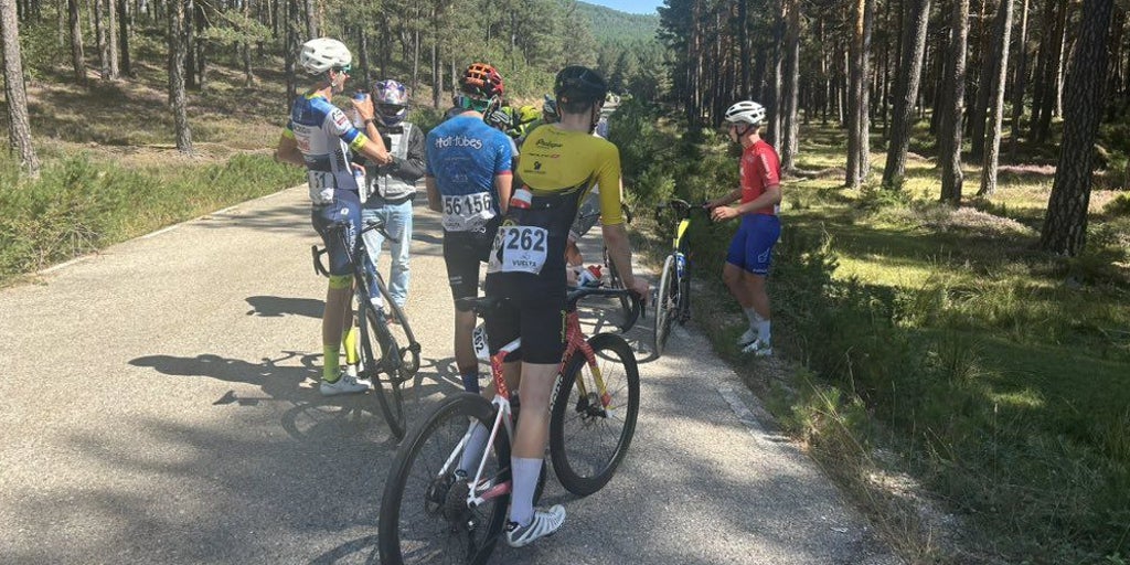 Fallece un ciclista de 17 años en una caída masiva en la Vuelta Junior a la Ribera del Duero