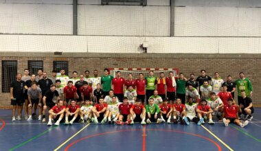 El Bada Huesca gana en una primera prueba positiva (29-28)