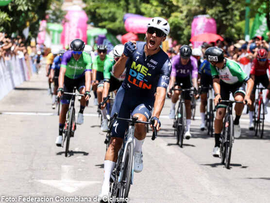 Wilmar Paredes se lleva la primera etapa de la Vuelta a Colombia 2025 en Yopal