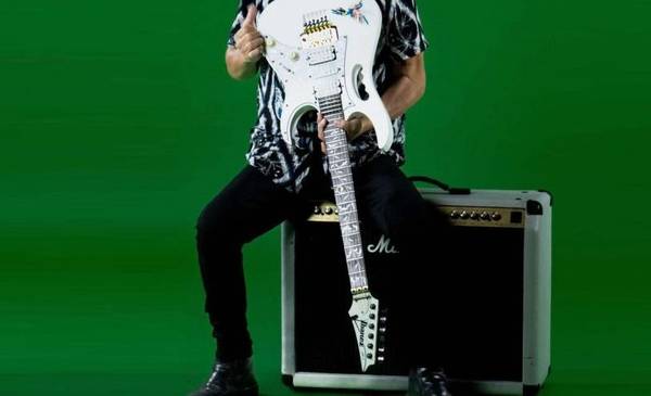 Llora el rock por el anuncio de un histórico cantante: "Mis doctores ya no pueden hacer nada"