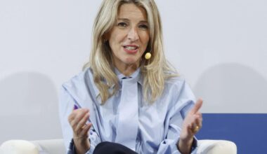 Los seis libros que recomienda Yolanda Díaz para leer este verano