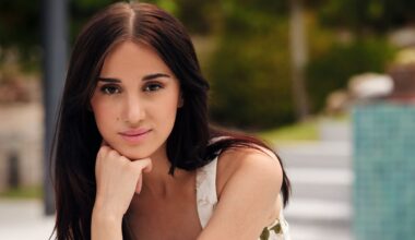 Así es Paula Larrañaga, hija de Carlos Larrañaga y Ana Escribano, la nueva promesa de la gran saga de artistas