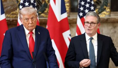 Trump muestra su "desacuerdo" con la postura de Starmer sobre Palestina