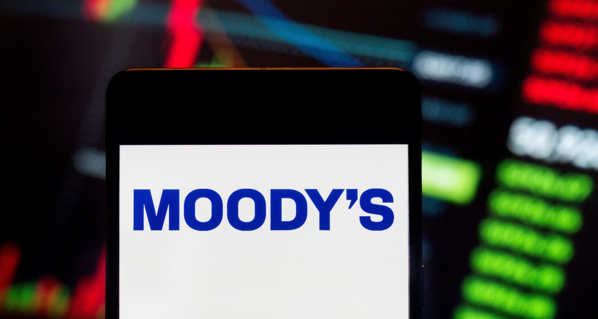 Moody's y Fitch se unen a S&P y también mejoran la nota a España