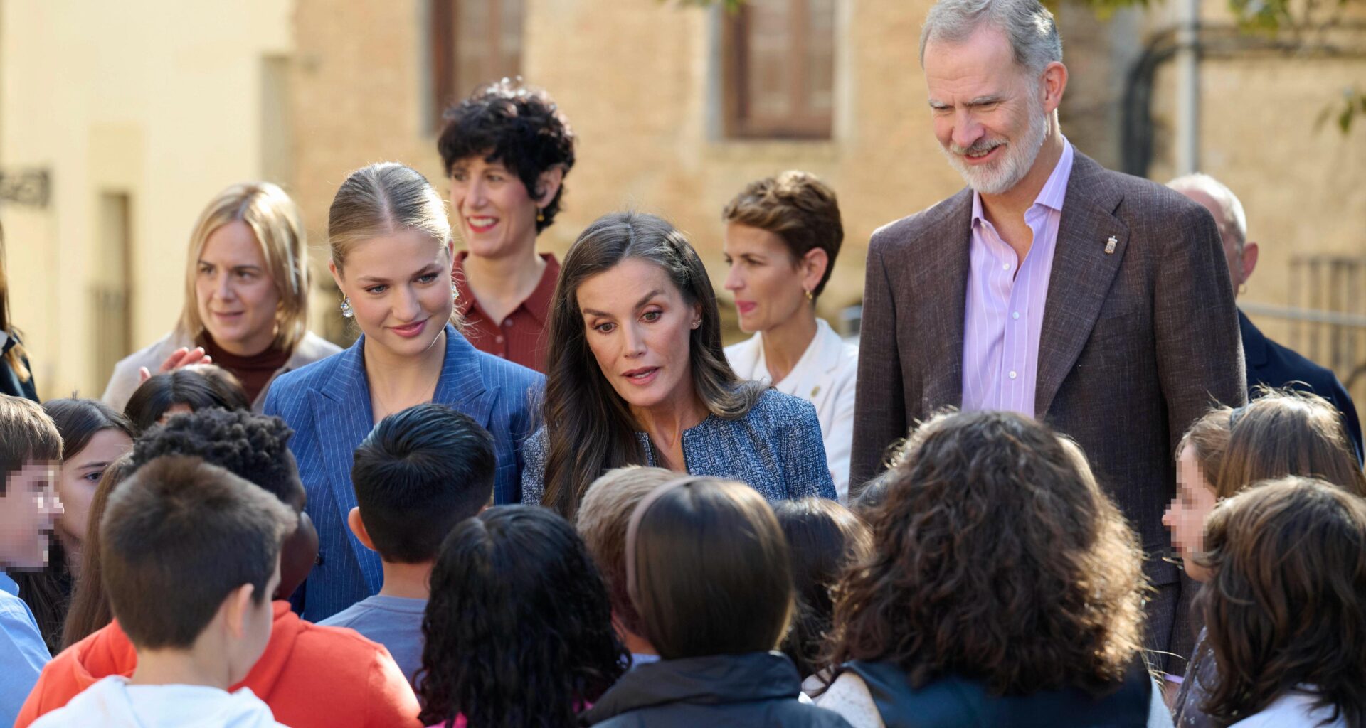 Los reyes y la princesa Leonor visitan Olite y Tudela
