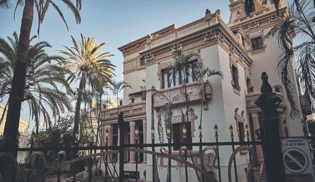 Palacete Martí Dehesa, situado junto a la céntrica Plaza de los Patos, en Santa Cruz de Tenerife.
