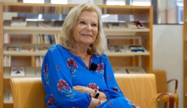 La escritora mallorquina Carme Riera, este miércoles en la biblioteca Can Sales
