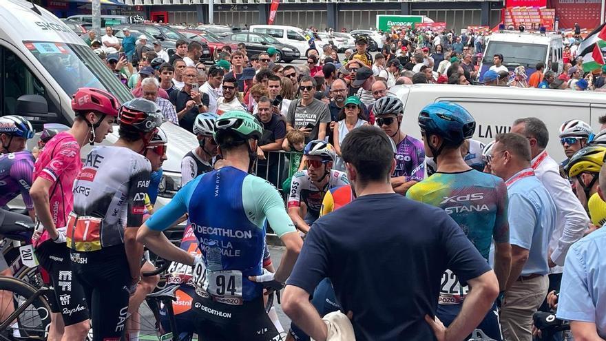 Varios equipos piden la retirada del Israel de la Vuelta por seguridad