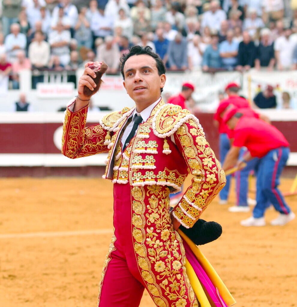 Juan de Castilla oreja y vuelta en DAX en tarde de compromiso y verdad. Triunfador de la tarde