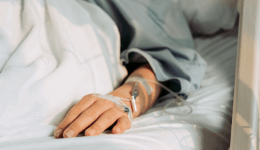 «Sus síntomas no son fácilmente reconocibles como los del infarto»