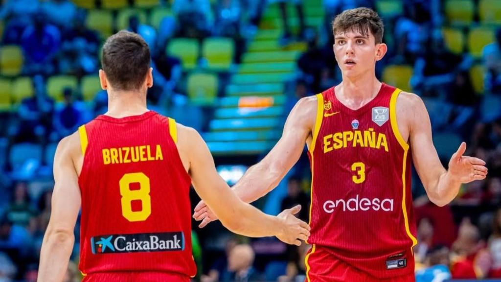 Darío Brizuela junto a Sergio de Larrea en el España-Italia