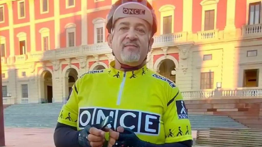 Sergio Cámara, con la equipación de la ONCE, en una imagen reciente.
