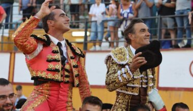 El Cid y El Fandi salen a hombros en Bolaños de Calatrava. Foto: Marenostrum
